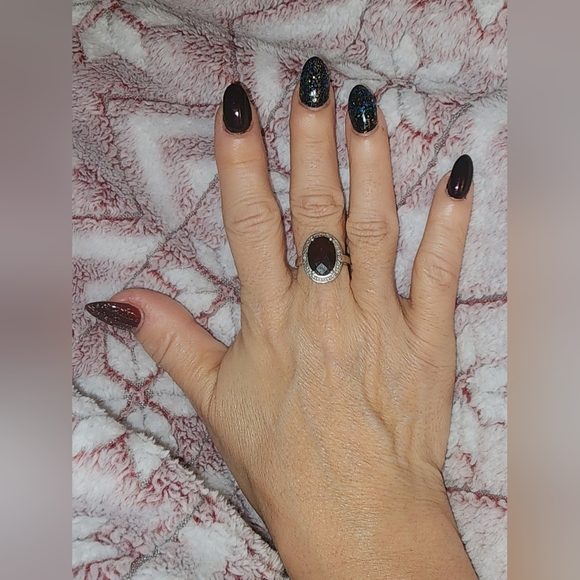 Garnet and white topaz ring, size 8.5 ring in 925 sterling silver - Picture 6 of 6